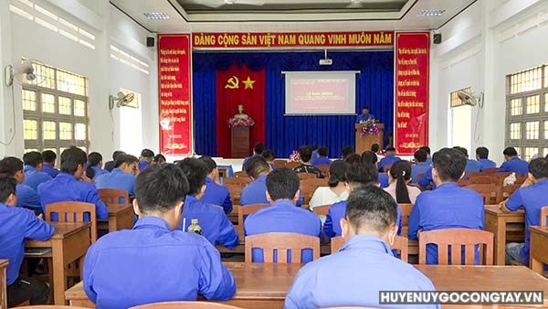 Quang cảnh lớp học